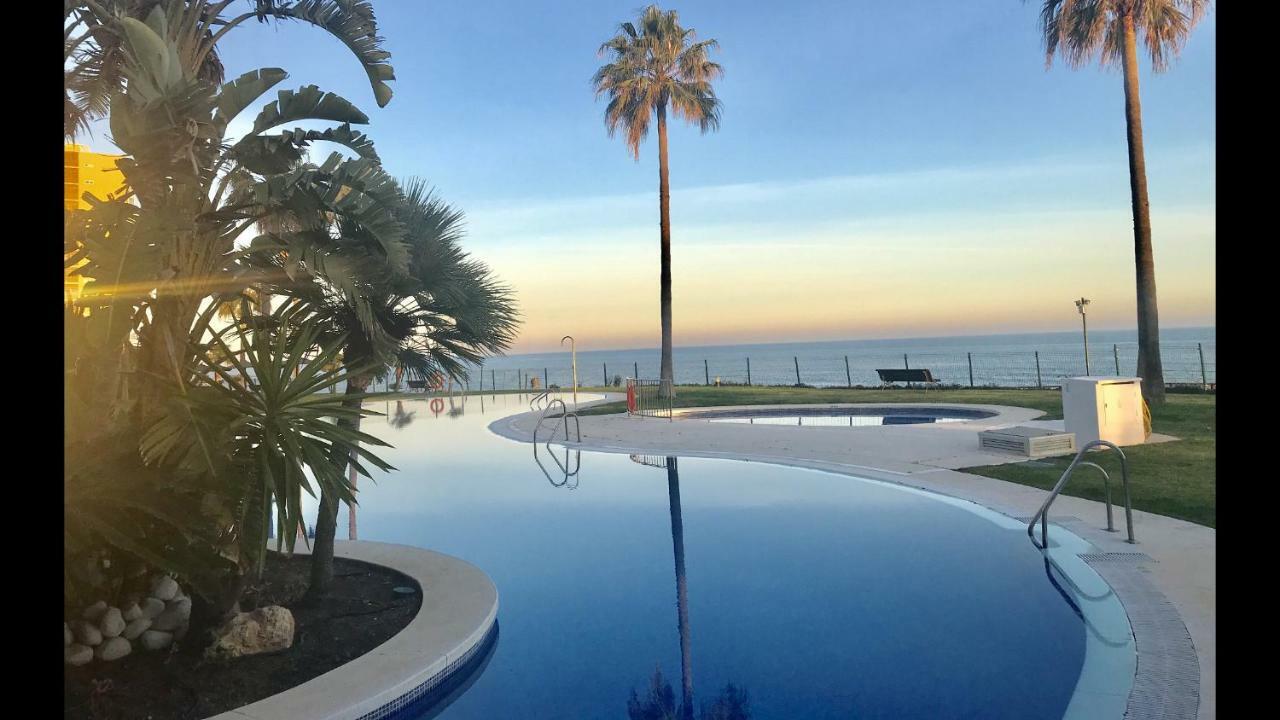 Mi Capricho 9C Beachfront- Apartment With Sea View - Costa Del Sol 라칼라데미야스 외부 사진